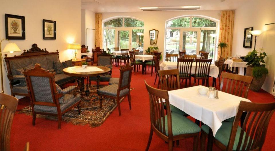 Gaestehaus Schlossgarten Etelsen Esterno foto