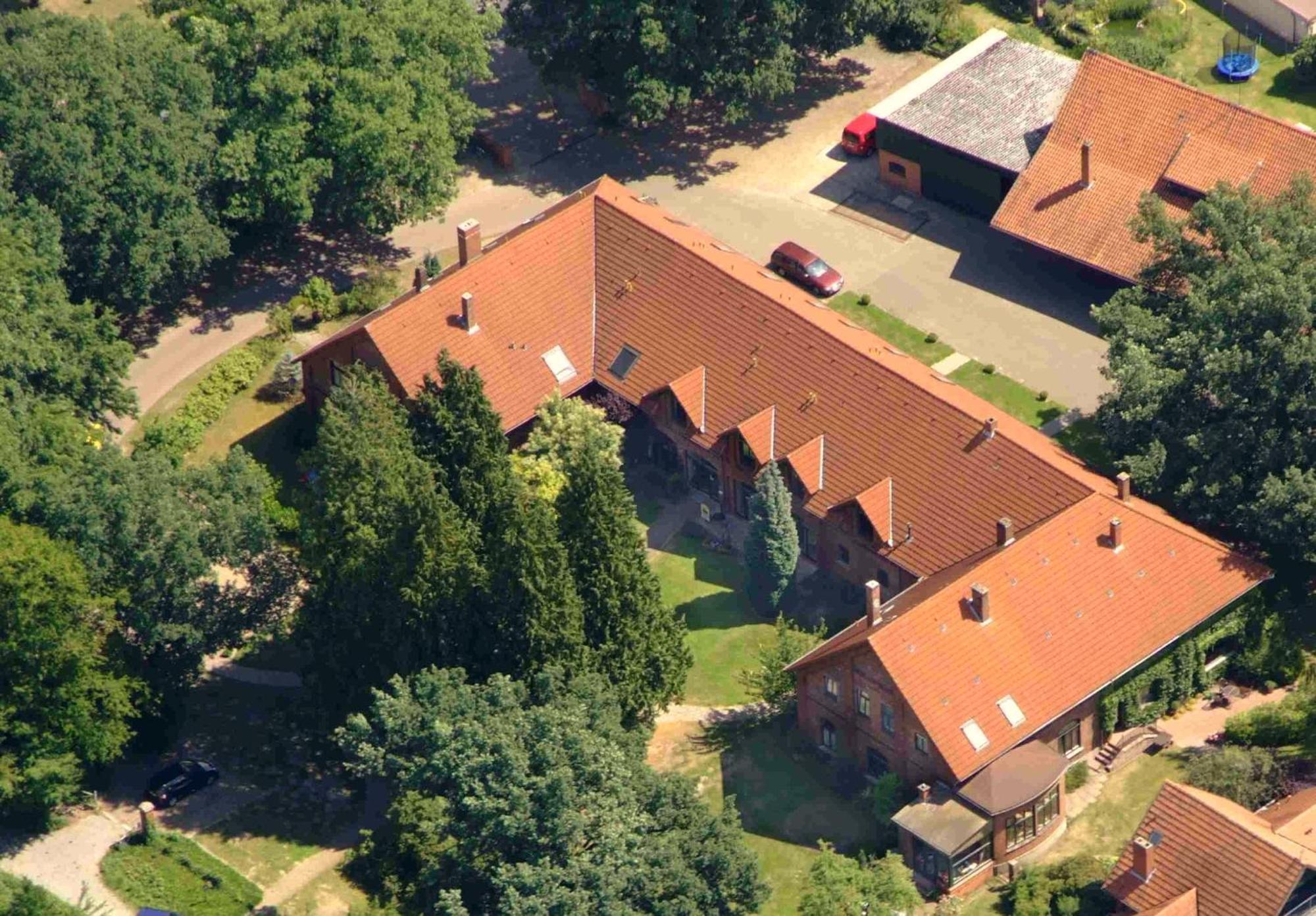 Gaestehaus Schlossgarten Etelsen Esterno foto